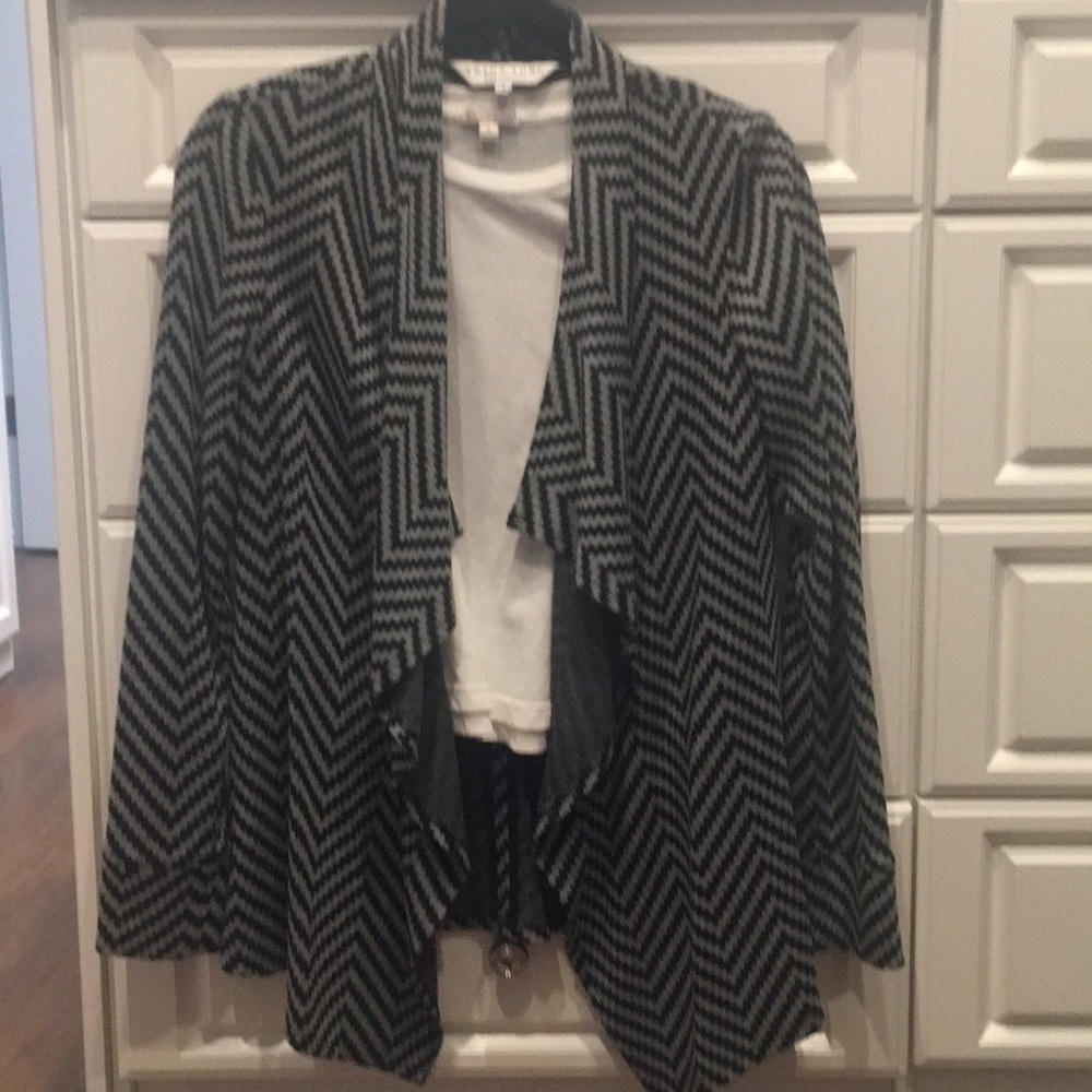 Trina Turk cardigan - grey and black - lightweight